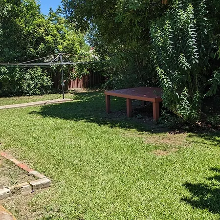 Bidwill Gardens - 2 Rooms A Private Room With A King-Size Bed Or Open Lounge Room Floor Mattress Shared Bathroom Free Kitchen Essentials Free Laundry Facilities Fast Nbn Wifi Hdtv Netflix, Youtube, Kayo Meal And Transport Service Available-3